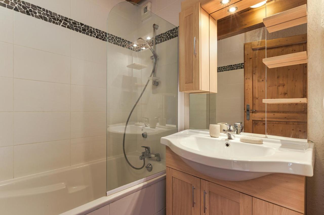 Chateau - Charming Apartment In The City Center With 3 Bedrooms - By Cozee Rentals سا جيرفي لي با المظهر الخارجي الصورة